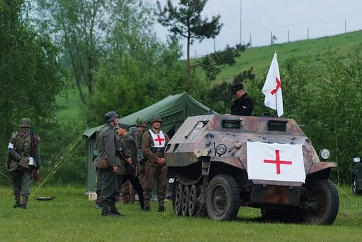 軍事支援