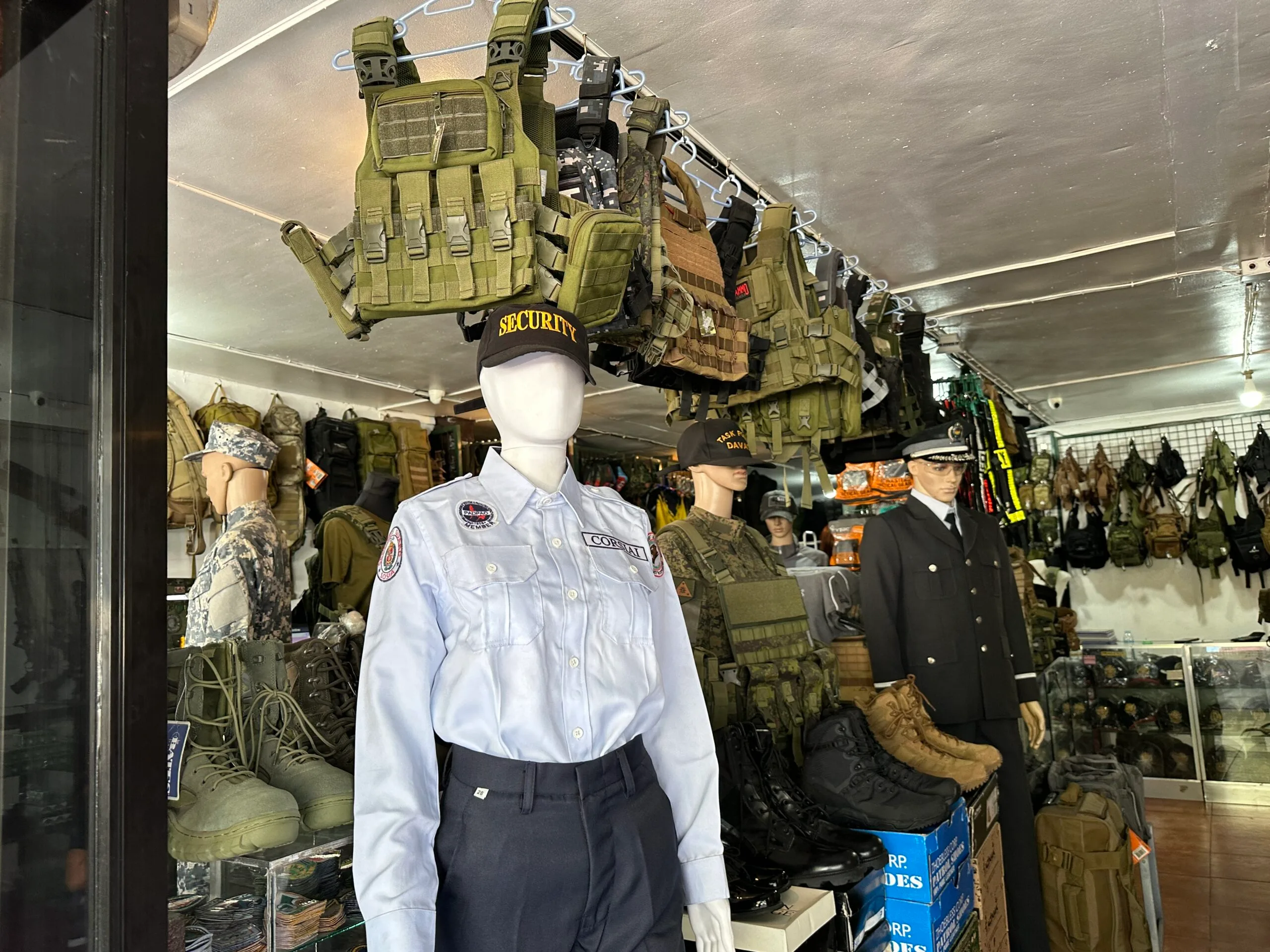 警察
