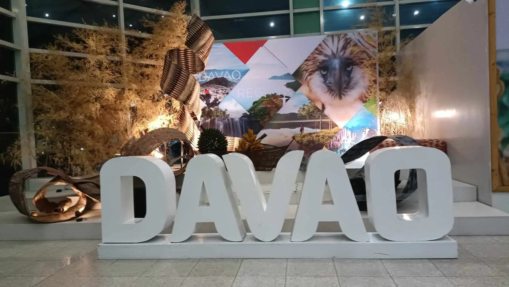 ダバオ国際空港