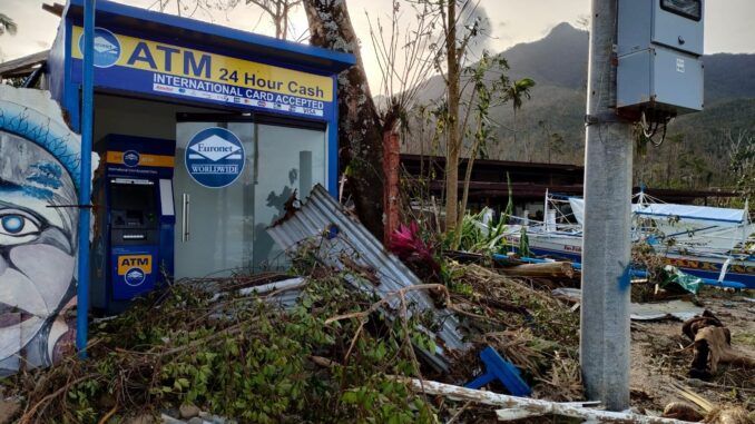 台風被災地:パラワン 台風被災地:パラワン