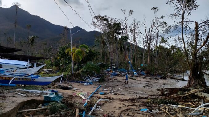 台風被災地：パラワン