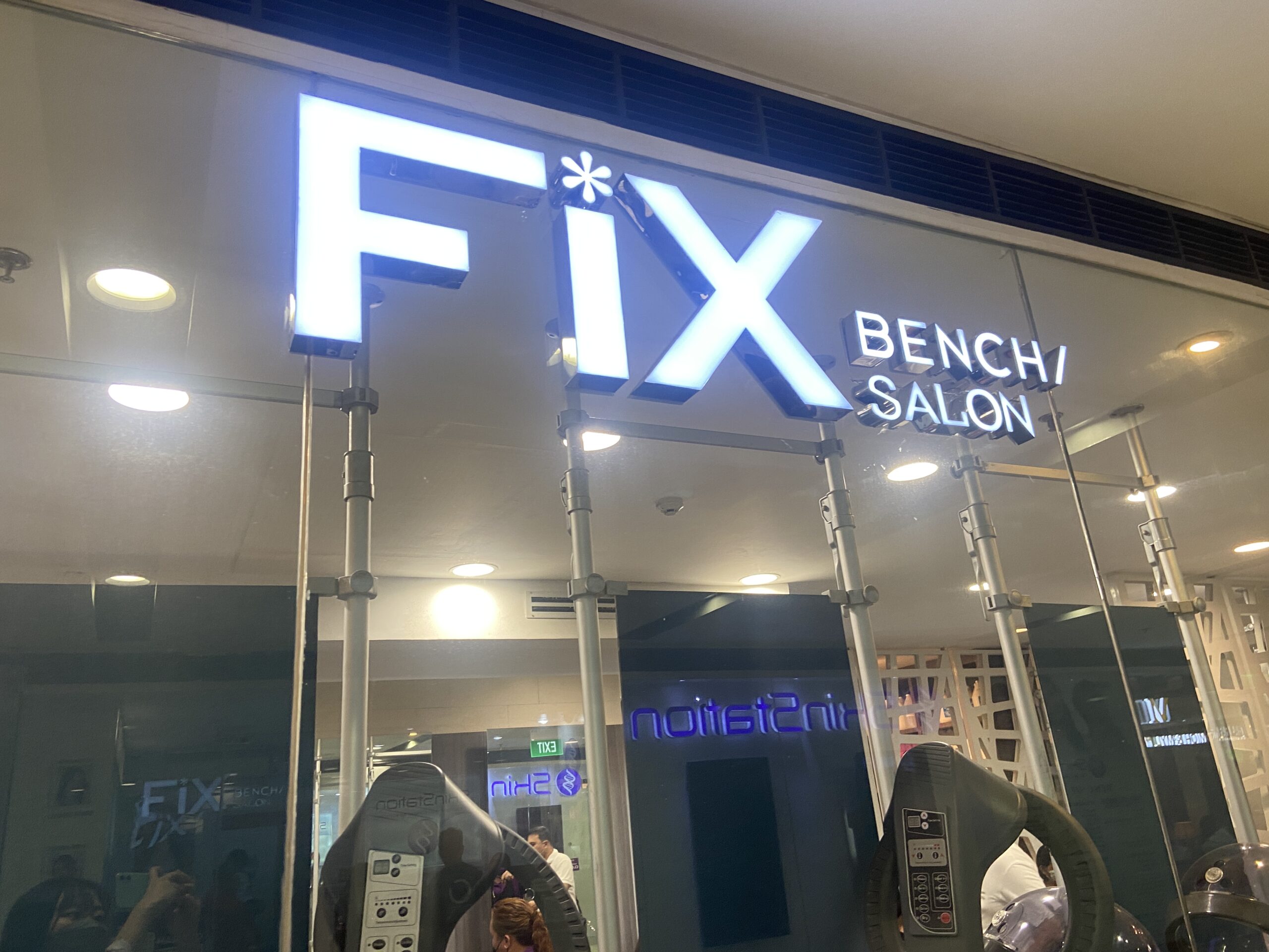 Fix bench salon
