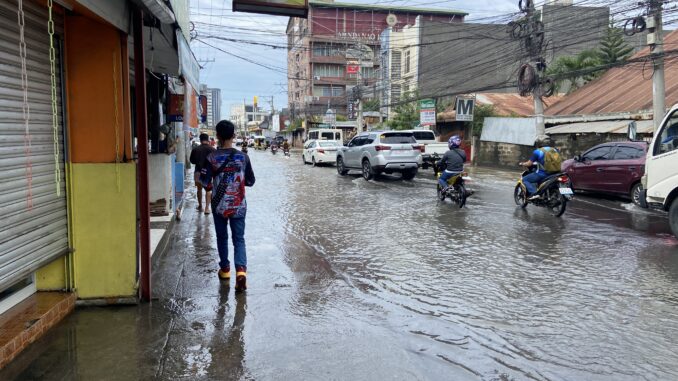 大雨　豪雨　浸水