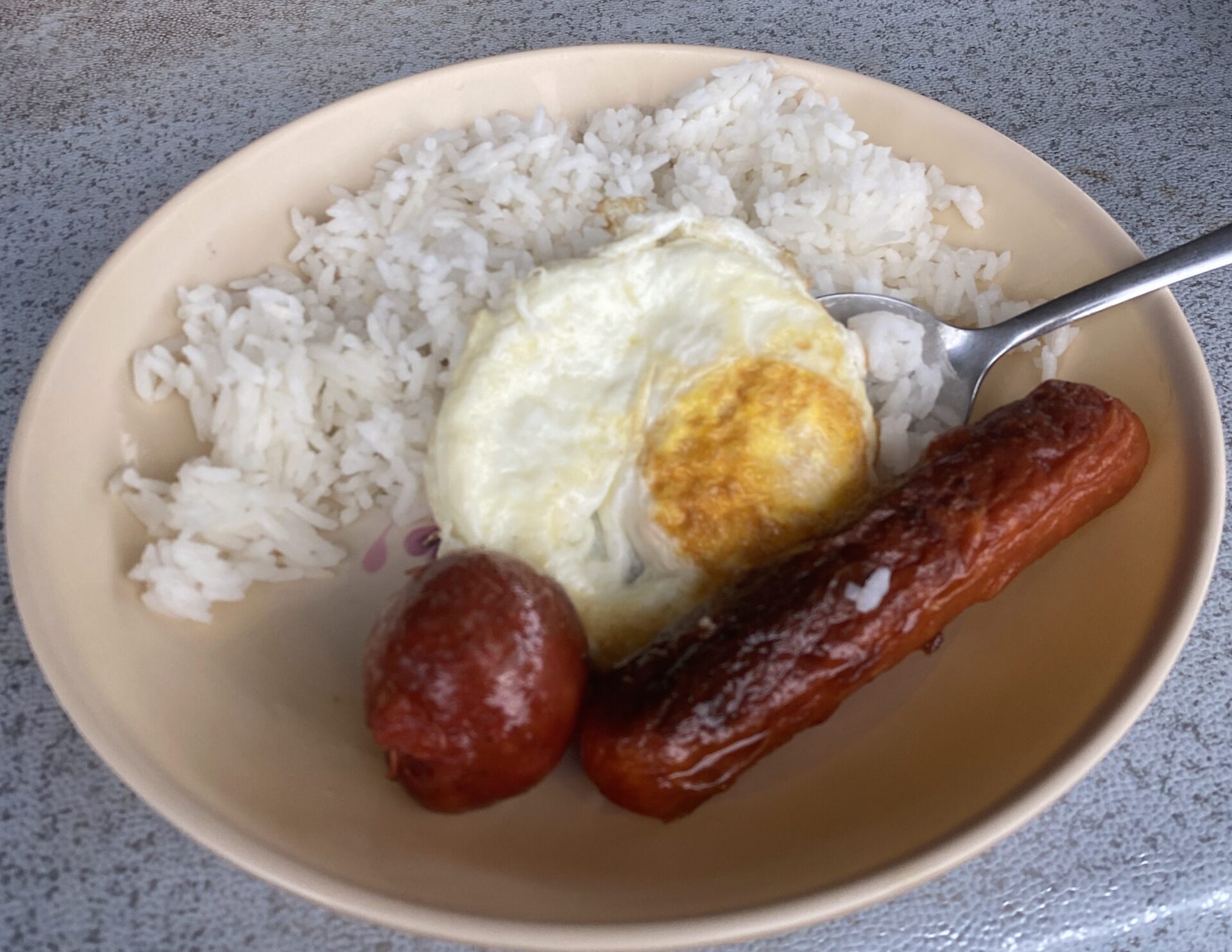 朝食　キタングラッド山