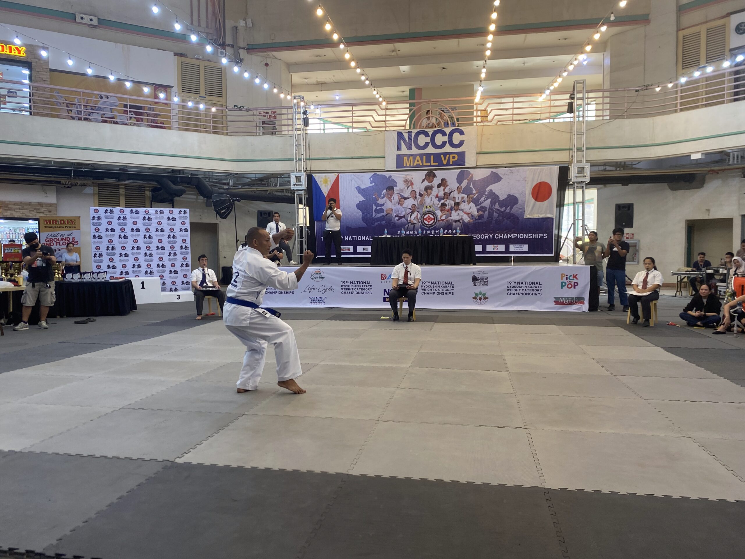 極真空手大会　型