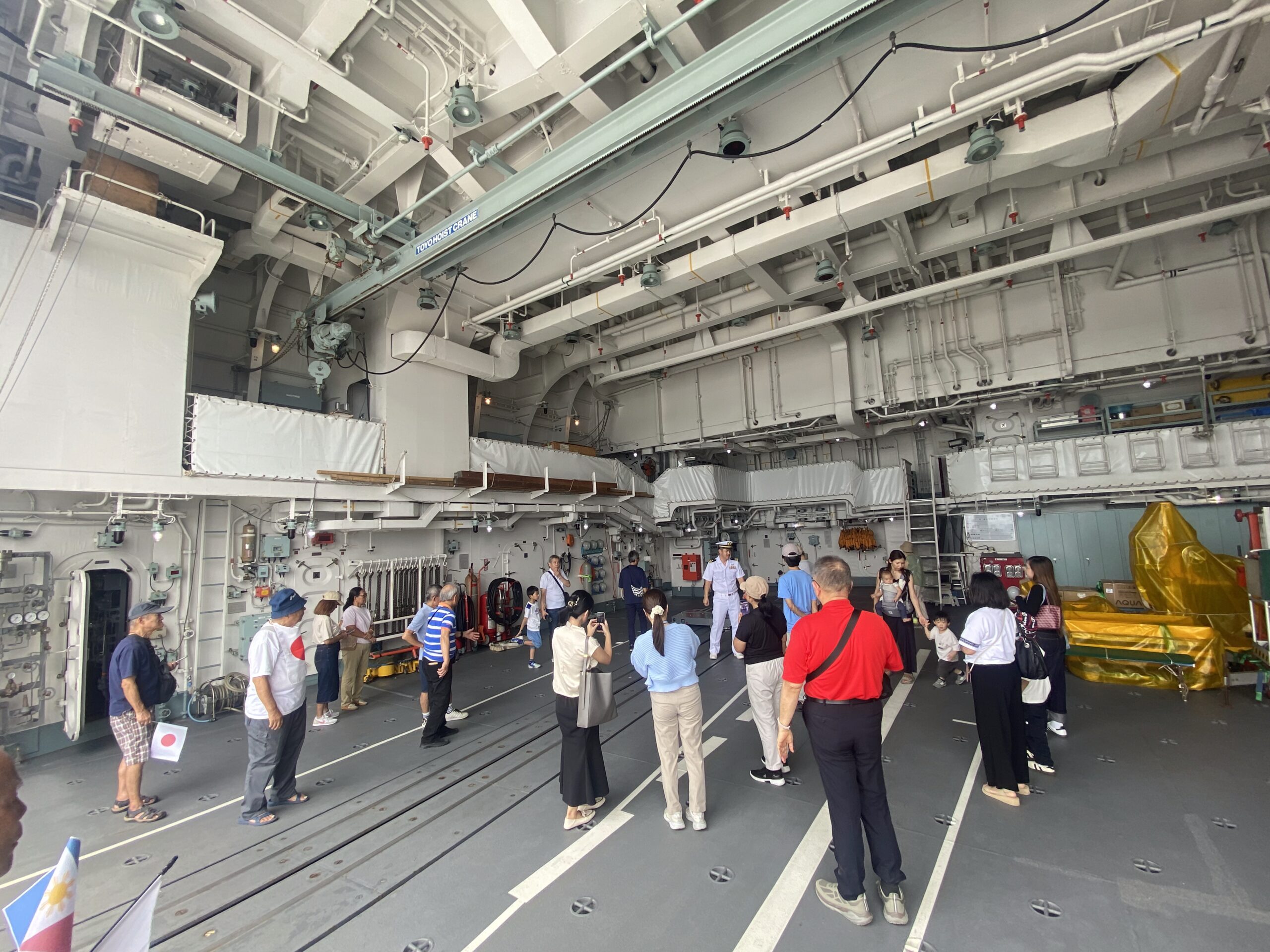 海上自衛隊　艦内の様子