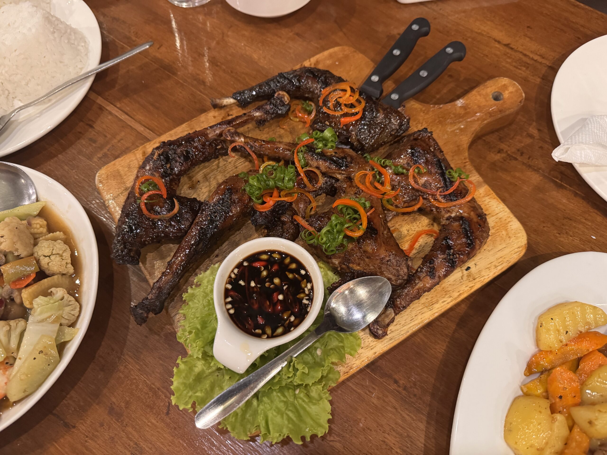 Strawberry Hills ご飯　ネイティブチキン