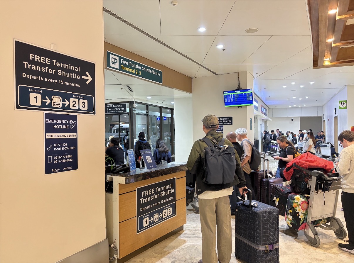 マニラ　ニノイ・アキノ国際空港T1 シャトルバス乗り場
